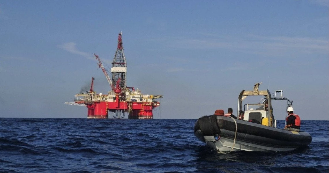 Καταφθάνει στην Κύπρο το γεωτρύπανο της ExxonMobil – Αγνοούν τις απειλές Ερντογάν οι ΗΠΑ